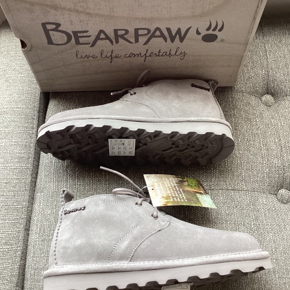 BEARPAW Skye Genuine Shearling Lined Suede Chukka Boot (Women) 7M - Picture 3 of 13